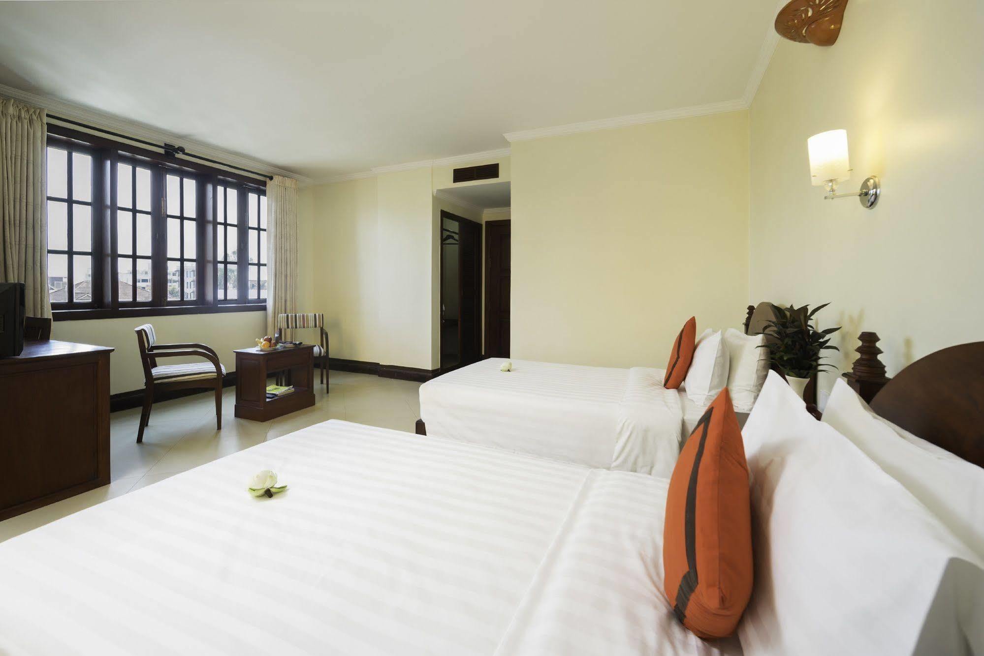 Sovan Mealea Hotel Siem Reap Ngoại thất bức ảnh
